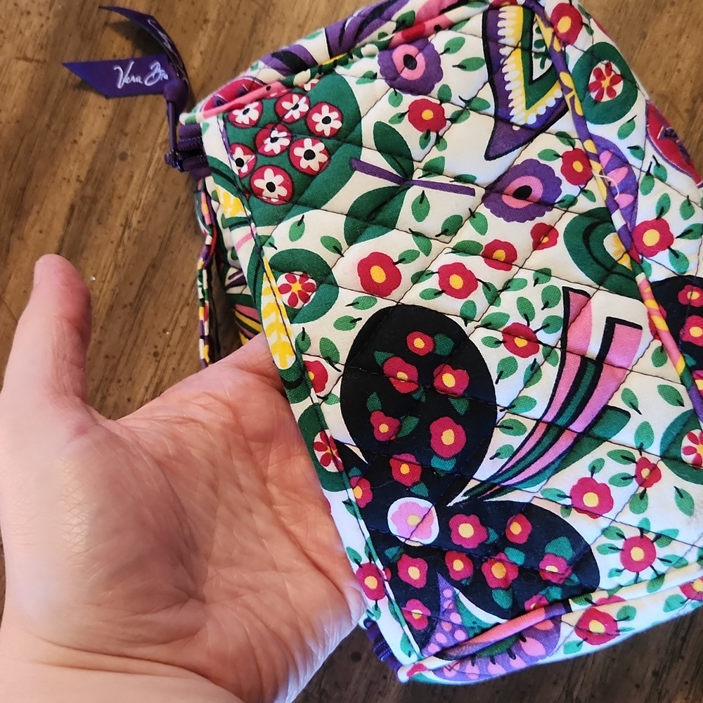 Vera Bradley cosmetic travel case - Picture 3 of 4